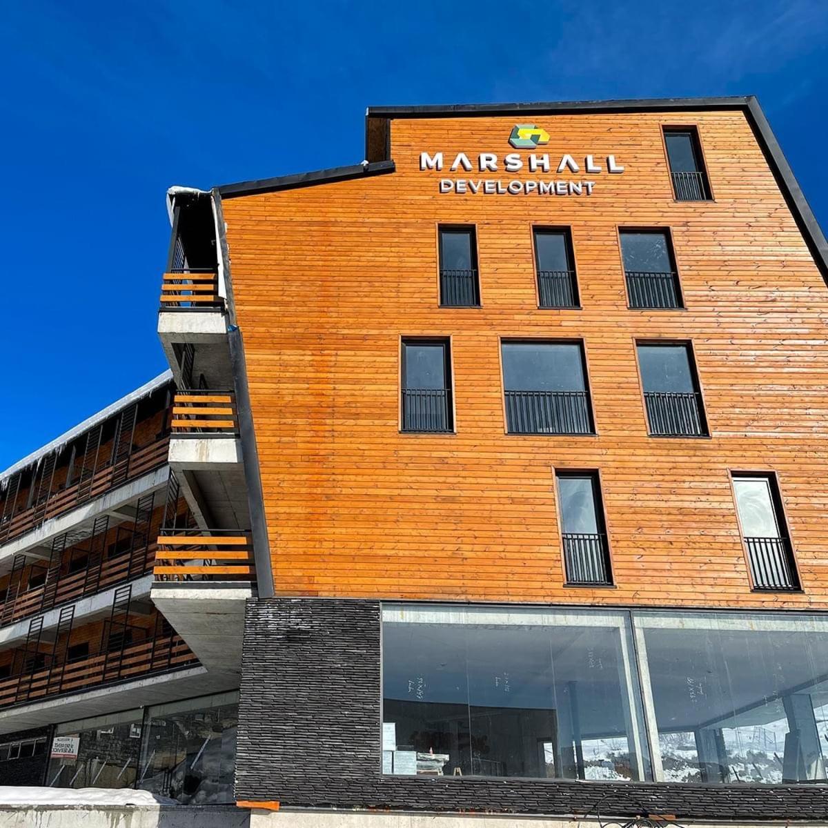 Marshal Gudauri Lägenhet Exteriör bild
